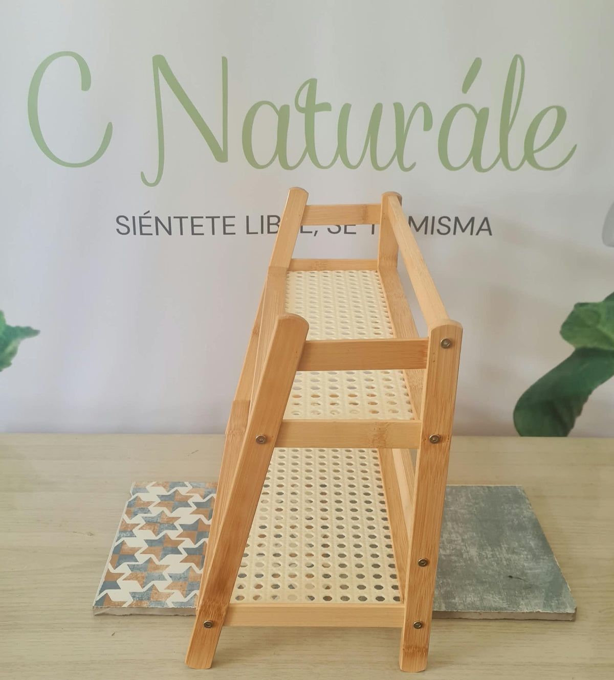 Estante 2 niveles de bambú